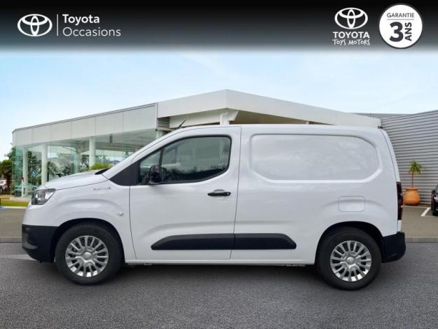 TOYOTA PROACE CITY Electric Medium 50 kWh Business RC23