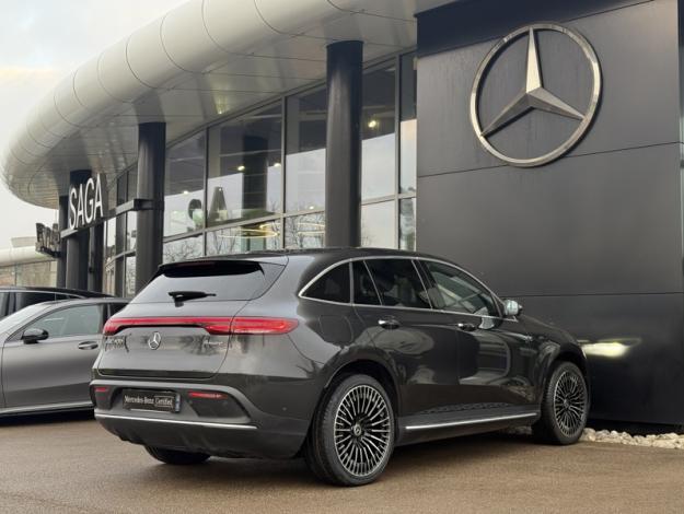 MERCEDES-BENZ EQC 400 4MATIC AMG line  