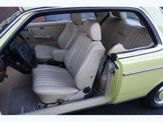 MERCEDES-BENZ 230 CE 123 C  