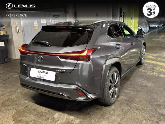 LEXUS UX 300h 2WD F SPORT Design