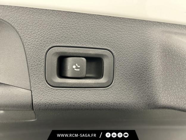 MERCEDES-BENZ CLA Shooting Brake 200 d Shooting Brake AMG Line AMG Line 