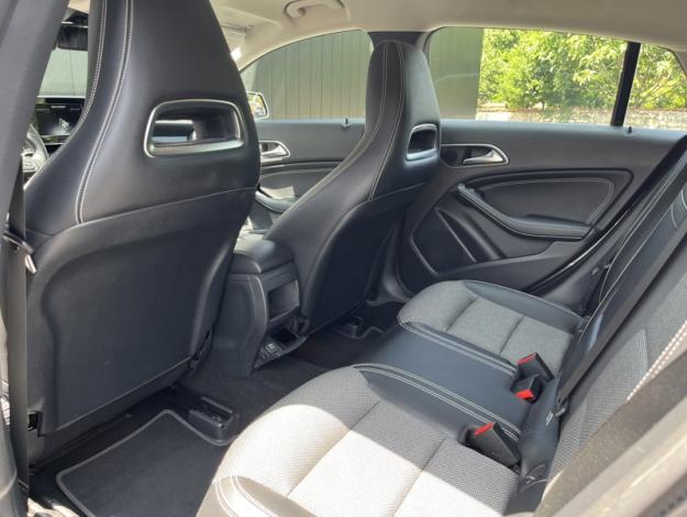 MERCEDES-BENZ CLA Shooting Brake  180 SB BUSINESS EDITION  