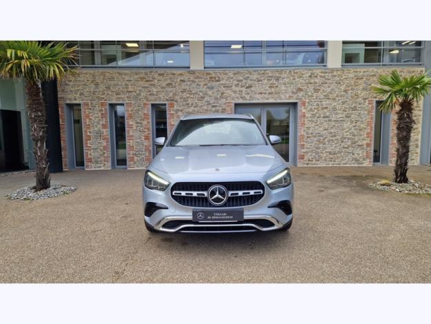 MERCEDES-BENZ GLA 200 Business Line