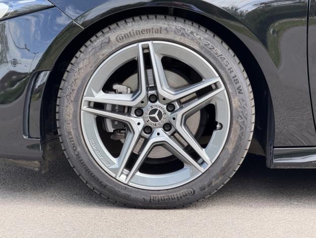 MERCEDES-BENZ Classe A 180 Berline AMG Line AMG Line 