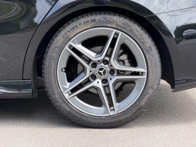 MERCEDES-BENZ Classe A 180 Berline AMG Line AMG Line 