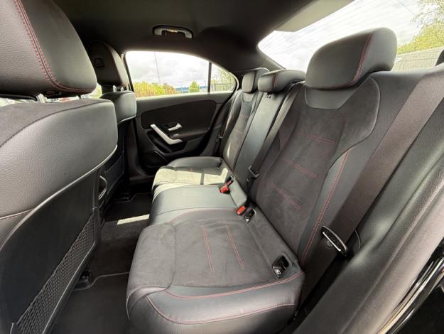MERCEDES-BENZ Classe A 180 Berline AMG Line AMG Line 