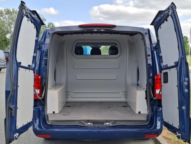 MERCEDES-BENZ Vito 119 CDI 4x4 Mixto Long Pro 