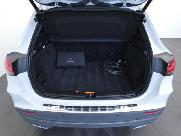 MERCEDES-BENZ GLA 250 e AMG Line AMG Line GLA 250 e AMG Line