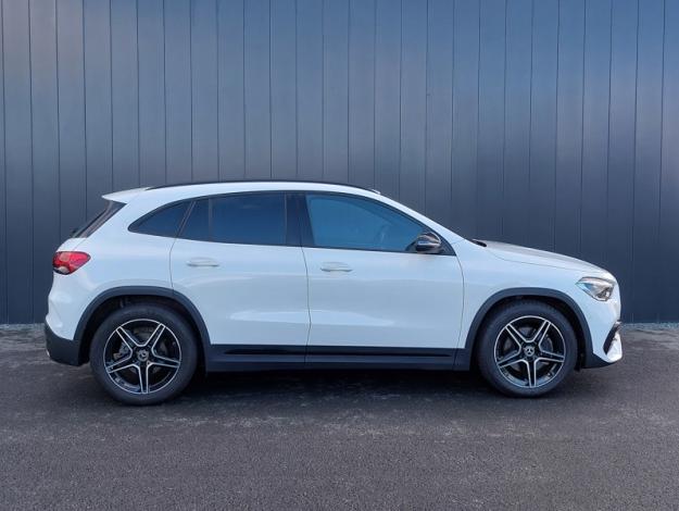 MERCEDES-BENZ Classe GLA/ H247 GLA 200 AMG Line