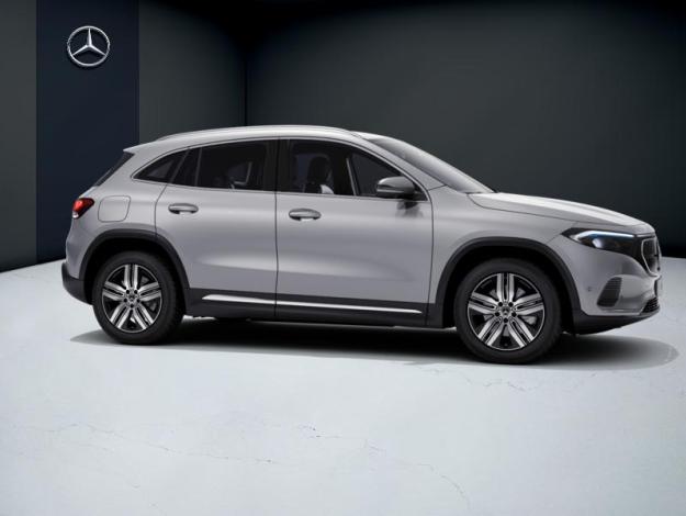 MERCEDES-BENZ EQA EQA 250 Luxury Line