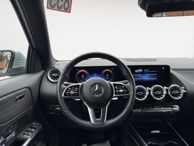 MERCEDES-BENZ EQA EQA 250 Luxury Line