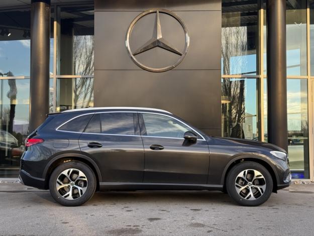 MERCEDES-BENZ GLC 220 d 4MATIC Business Line