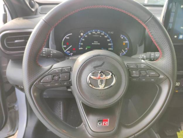 TOYOTA Yaris Cross 116h GR Sport MY22