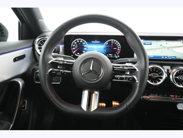 MERCEDES-BENZ A 250 250 e Berline AMG 