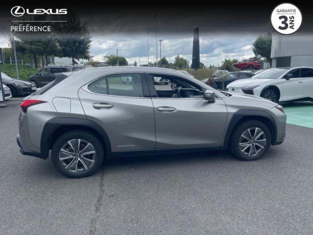 LEXUS UX 300e Luxe