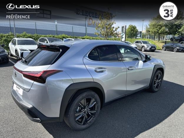 LEXUS UX 300h 2WD Luxe