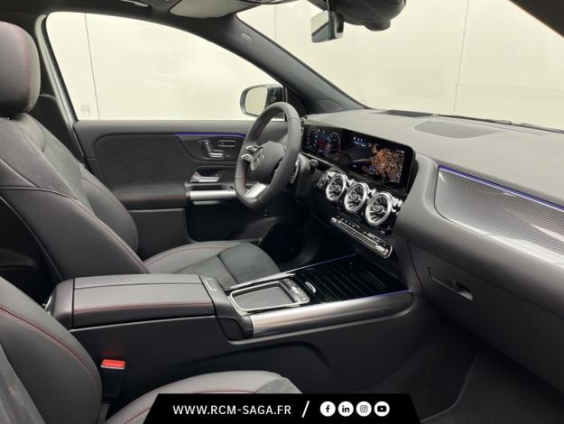 MERCEDES-BENZ GLA 180 AMG Line  GLA 180 AMG Line