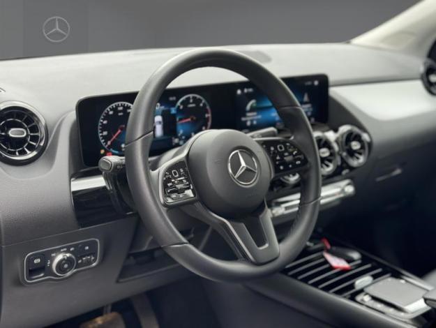 MERCEDES-BENZ GLA GLA 180 d 'Business Solution'