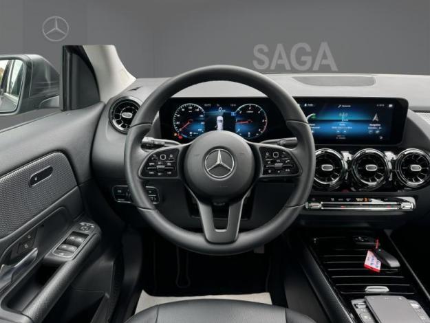 MERCEDES-BENZ GLA 180 d Business Line  