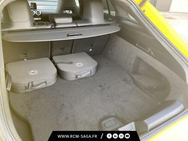 MERCEDES-BENZ CLA Shooting Brake CLA 250 e Shooting Brake AMG Line AMG Line 