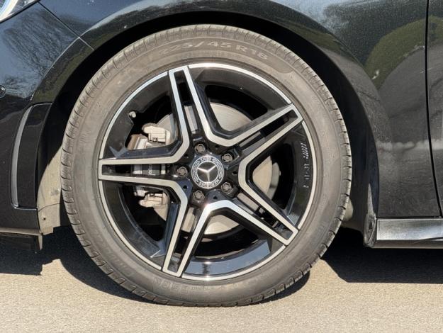 MERCEDES-BENZ Classe B 200 d AMG Line  