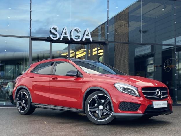 MERCEDES-BENZ GLA 200 d Pack AMG Line 