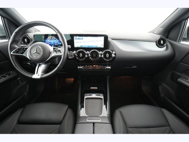 MERCEDES-BENZ B 180 B 180 d  