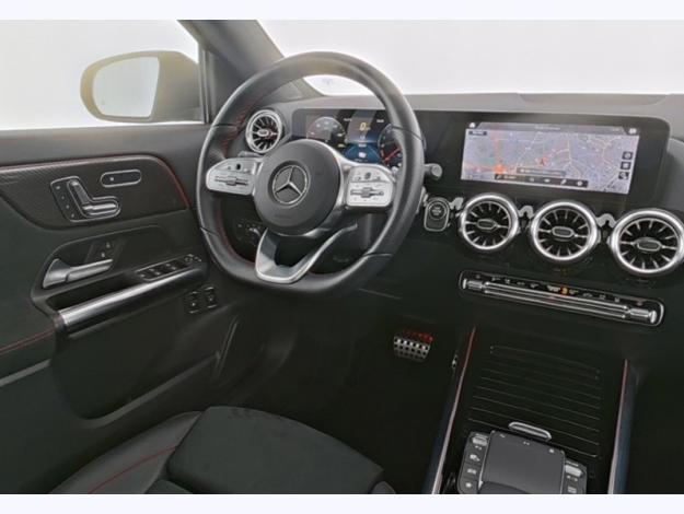 MERCEDES-BENZ GLA-Klasse GLA 250 e Business Solution