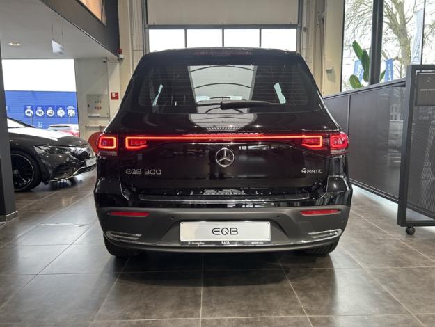 MERCEDES-BENZ EQB EQB 300 4MATIC Edition