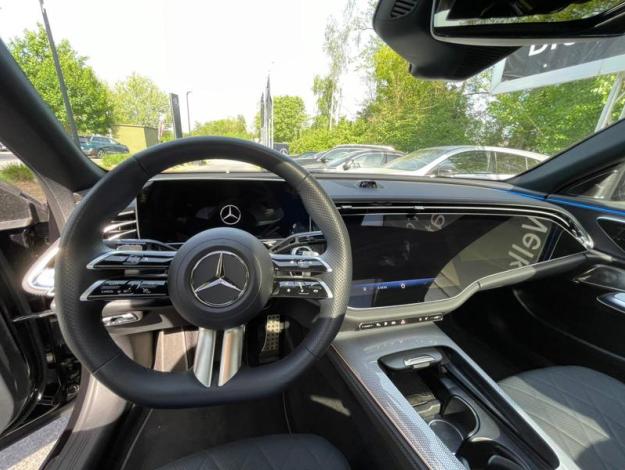 MERCEDES-BENZ E 300 break AMG Line Classe E Break 2142/131 E 300 e Break AMG Line