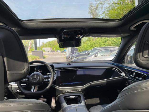 MERCEDES-BENZ E 300 break AMG Line Classe E Break 2142/131 E 300 e Break AMG Line