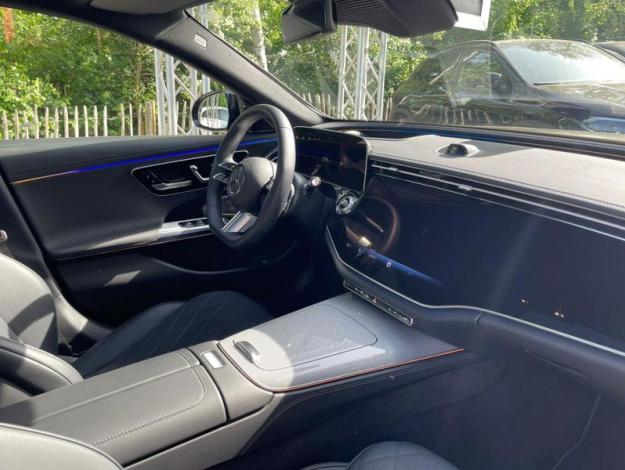 MERCEDES-BENZ E 300 break AMG Line Classe E Break 2142/131 E 300 e Break AMG Line