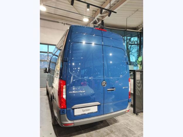 MERCEDES-BENZ Sprinter Sprinter 319 CDI Fourgon PRO Toit sureleve Standar