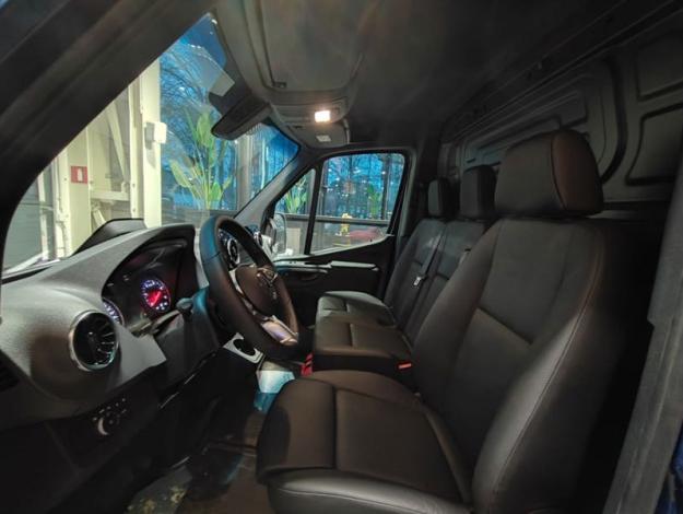 MERCEDES-BENZ Sprinter Sprinter 319 CDI Fourgon PRO Toit sureleve Standar