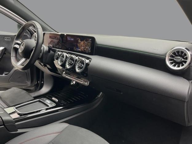 MERCEDES-BENZ Classe A 250 e AMG Line AMG Line 