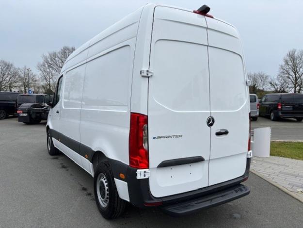 MERCEDES-BENZ eSprinter   312 FG 39 3,5t