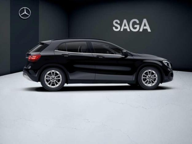 MERCEDES-BENZ GLA 180 Inspiration  Classe GLA/ X156 GLA 180D INSPIRATION 7G-DCT