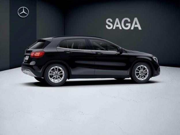 MERCEDES-BENZ GLA 180 Inspiration  Classe GLA/ X156 GLA 180D INSPIRATION 7G-DCT