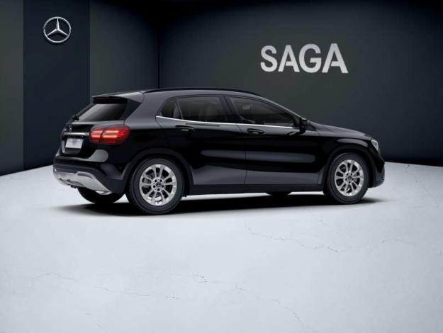 MERCEDES-BENZ GLA 180 Inspiration  Classe GLA/ X156 GLA 180D INSPIRATION 7G-DCT