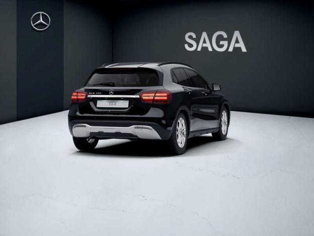 MERCEDES-BENZ GLA 180 Inspiration  Classe GLA/ X156 GLA 180D INSPIRATION 7G-DCT