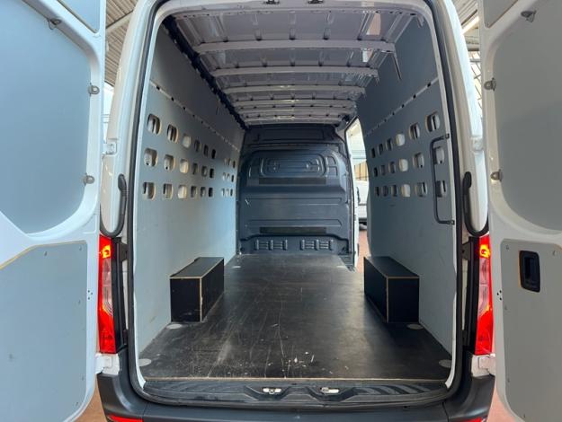 MERCEDES-BENZ Sprinter 319 CDI Fourgon Toit sureleve Long  