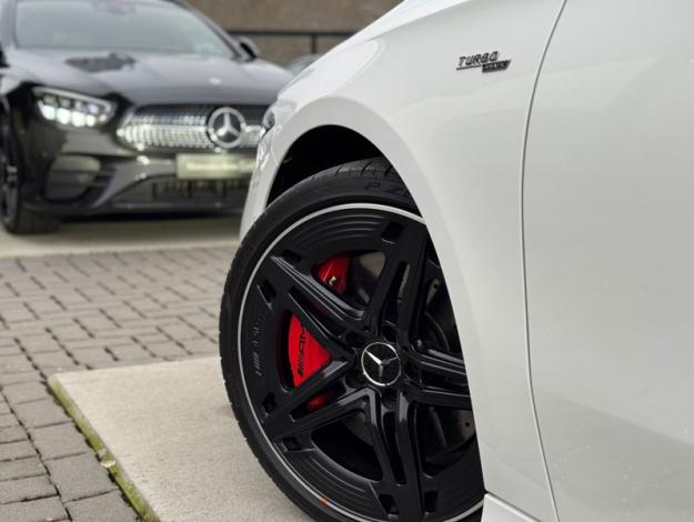 MERCEDES-BENZ A 35 AMG AMG A 35 4MATIC Compacte  