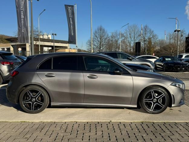 MERCEDES-BENZ A 160 AMG Line  