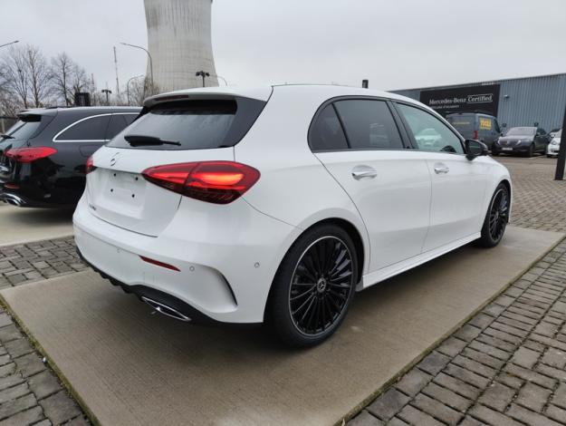 MERCEDES-BENZ A 180 d AMG Line  