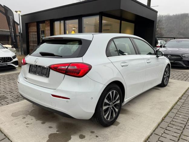 MERCEDES-BENZ A 180 d Luxury Line  