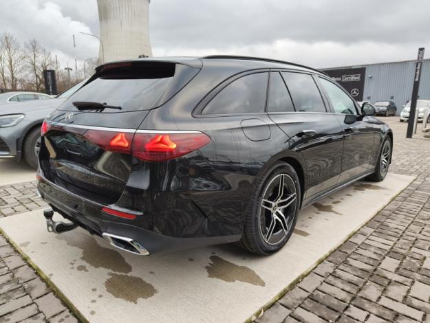 MERCEDES-BENZ E 300 e AMG Line Break  