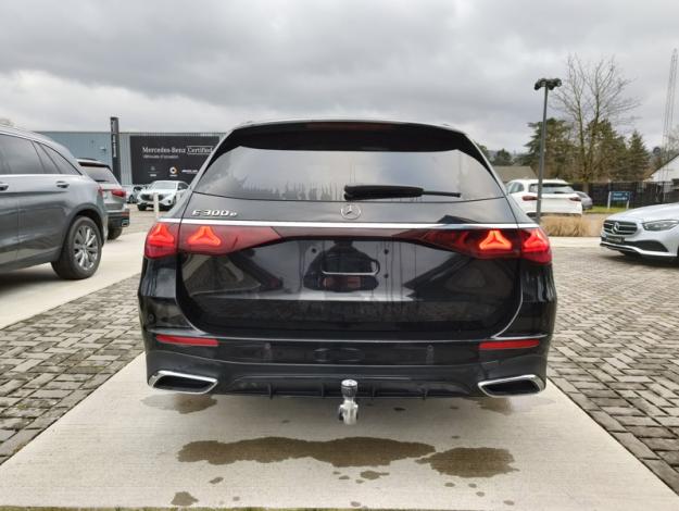 MERCEDES-BENZ E 300 e AMG Line Break  