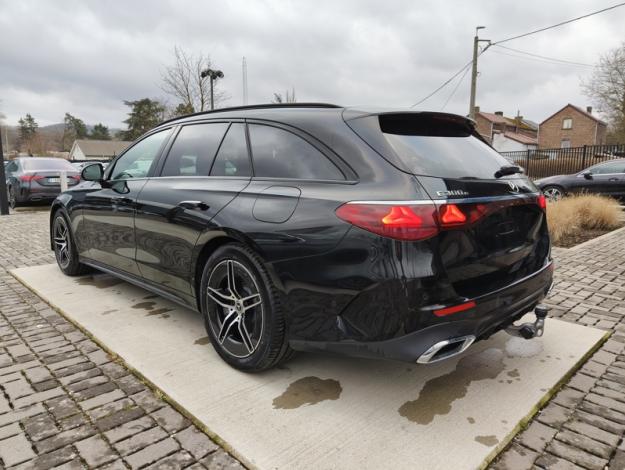 MERCEDES-BENZ E 300 e AMG Line Break  