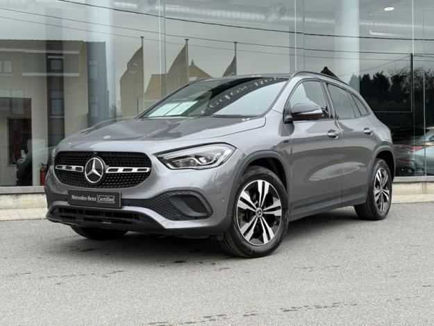 MERCEDES-BENZ GLA 250 e Progressive Pack Night  