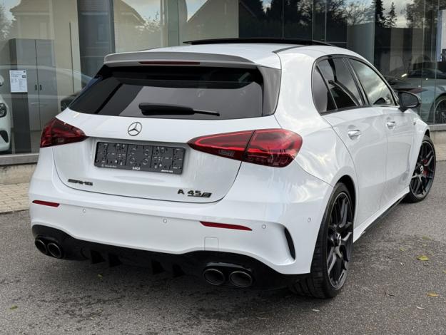 MERCEDES-BENZ A 45 AMG S New Mod Sièges Performances  